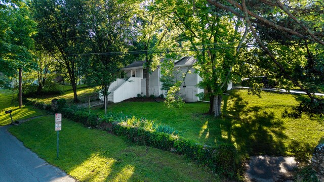 818 Dunlap Ave, Chattanooga, TN 37412 - view of grassy yard