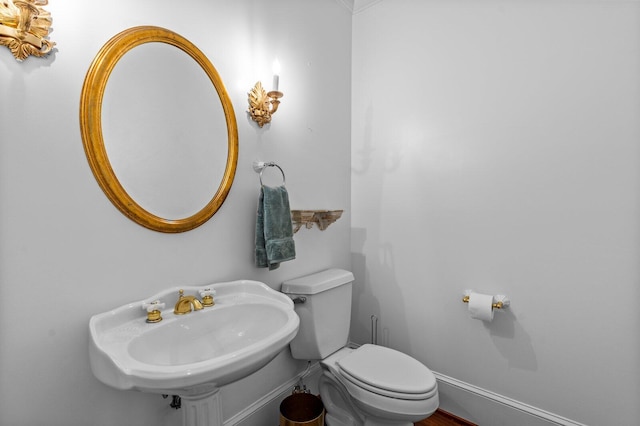 353 Golf View Dr, Cohutta, GA 30710 - bathroom featuring toilet, baseboards, and a sink