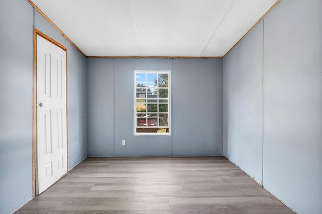 3250 Rolling Meadows Rd NW, Dalton, GA 30721 - empty room with wood finished floors