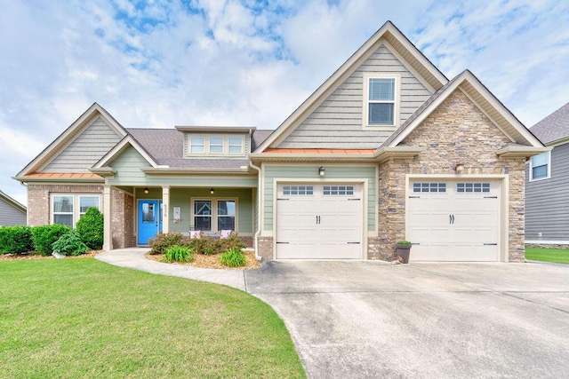 536 Live Oak Rd, Ringgold, GA 30736 - craftsman inspired home featuring concrete driveway, a front yard, and brick siding