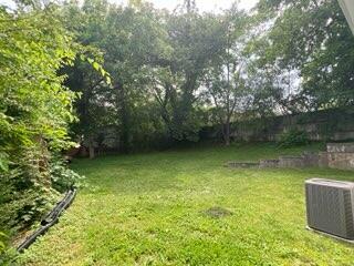 560 8th St NE, Cleveland, TN 37311 - view of grassy yard