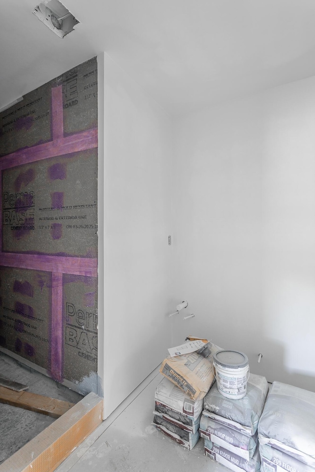 1314 Buckley St, Chattanooga, TN 37404 - detailed view of concrete floors
