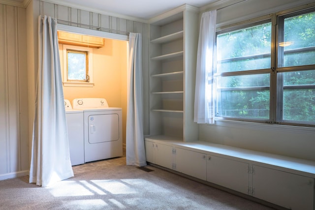 3703 Chula Vista Dr, Chattanooga, TN 37411 - laundry area with independent washer and dryer, light carpet, and baseboards