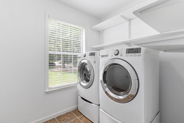 1623 Devlan Forest Ln, Signal Mountain, TN 37377 - washroom featuring washing machine and dryer and tile patterned flooring