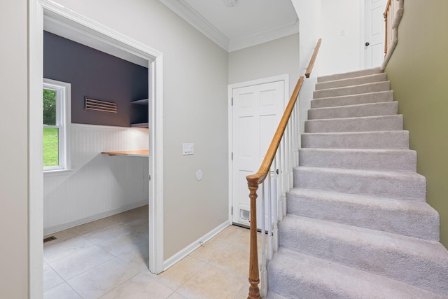 9416 Royal Mountain Dr, Chattanooga, TN 37421 - stairway featuring crown molding, tile patterned flooring, baseboards, and wainscoting