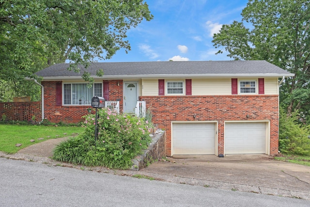 1329 Clearpoint Dr, Hixson, TN 37343 - photo 1