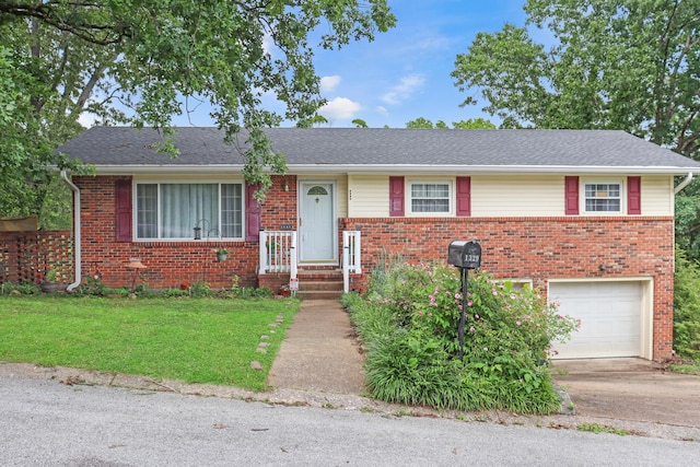 1329 Clearpoint Dr, Hixson, TN 37343 - photo 2