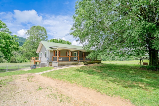 976 Chamberlain Rd, Lafayette, GA 30728 - rear view of house featuring covered porch