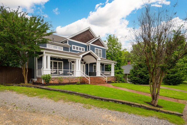715 Forest Ave, Chattanooga, TN 37405 - craftsman inspired home with a porch