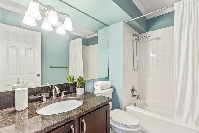 1131 Stringers Ridge Rd Unit 11G, Chattanooga, TN 37405 - bathroom featuring shower / tub combo, vanity, toilet, and ornamental molding