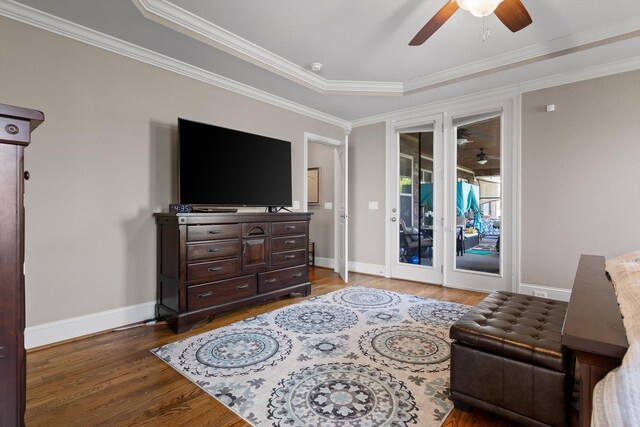 8109 Propeller Dr, Ooltewah, TN 37363 - sitting room featuring ceiling fan, wood finished floors, crown molding, and baseboards