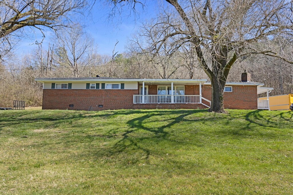 930 Runyan Dr, Chattanooga, TN 37405 - photo 1