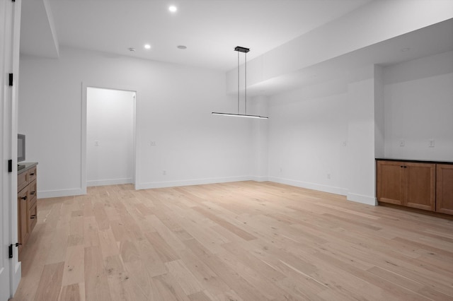 1608 Knickerbocker Ave, Chattanooga, TN 37405 - empty room with light wood-type flooring, recessed lighting, and baseboards