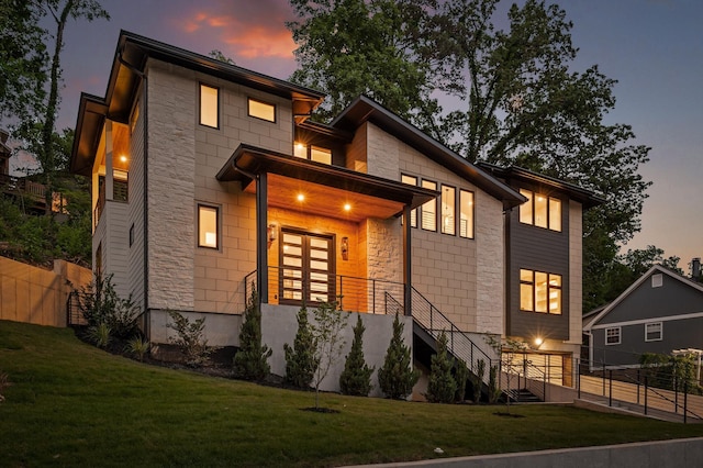 1608 Knickerbocker Ave, Chattanooga, TN 37405 - contemporary home featuring stone siding and stairway