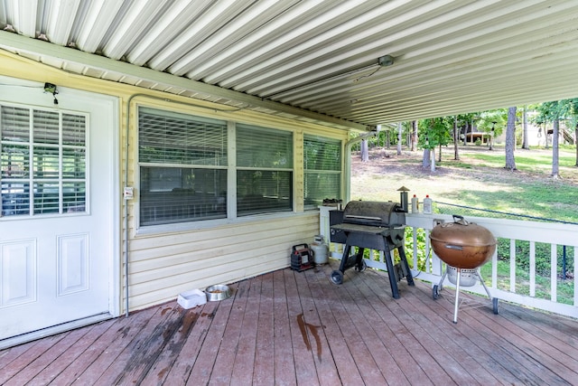 2524 Lyons Ln, Soddy Daisy, TN 37379 - wooden terrace with area for grilling