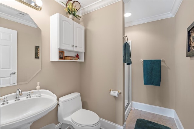 362 Windmill Ln, Georgetown, TN 37336 - bathroom with a sink, toilet, crown molding, tile patterned floors, and baseboards