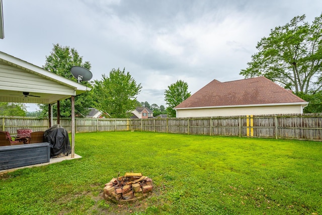 647 Peachtree Cir, Ringgold, GA 30736 - view of yard with ceiling fan
