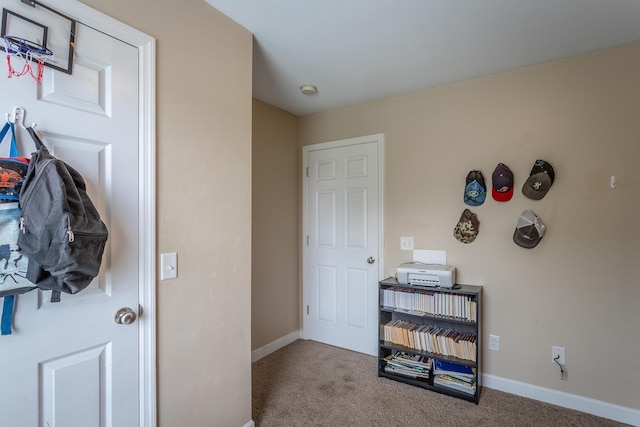 647 Peachtree Cir, Ringgold, GA 30736 - entryway featuring carpet flooring and baseboards