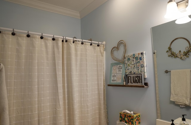 1008 Grey Oaks Ln, Chattanooga, TN 37421 - bathroom featuring ornamental molding and a shower with curtain