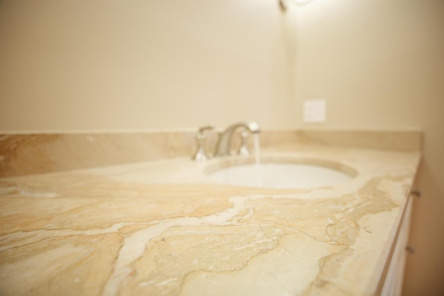 302 Brookwood Ln, Lafayette, GA 30728 - bathroom featuring a sink