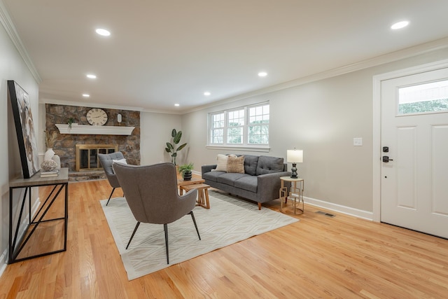 5873 Old Dayton Pike, Chattanooga, TN 37415 - living area with recessed lighting, baseboards, light wood-type flooring, ornamental molding, and a fireplace
