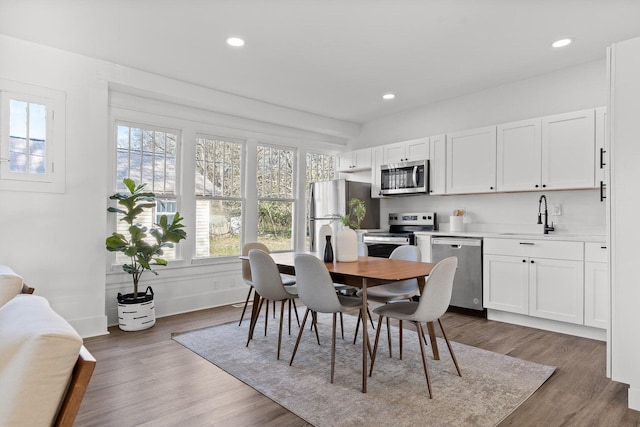 2806 N Chamberlain Ave, Chattanooga, TN 37406 - dining room with wood finished floors, recessed lighting, and baseboards