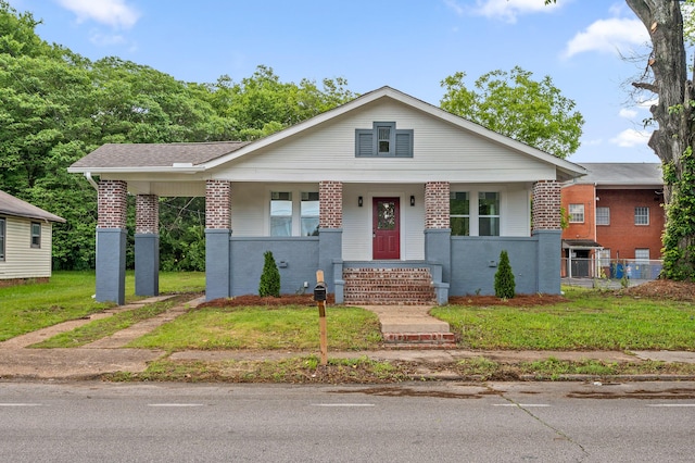 2806 N Chamberlain Ave, Chattanooga, TN 37406 - bungalow-style house featuring brick siding and a porch