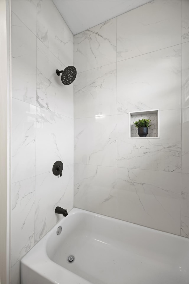 2806 N Chamberlain Ave, Chattanooga, TN 37406 - bathroom with  shower combination