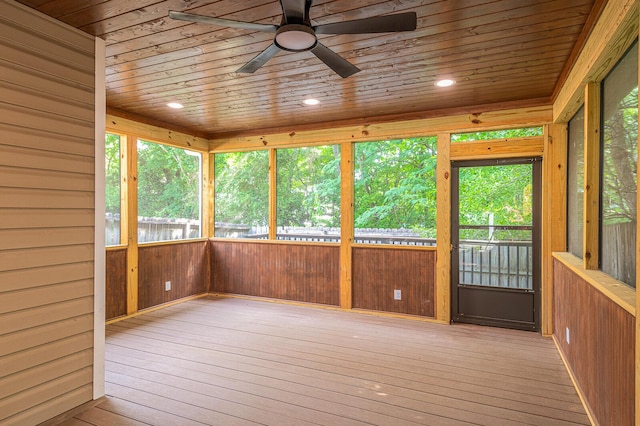 6721 Brianna Way, Chattanooga, TN 37421 - unfurnished sunroom featuring a ceiling fan