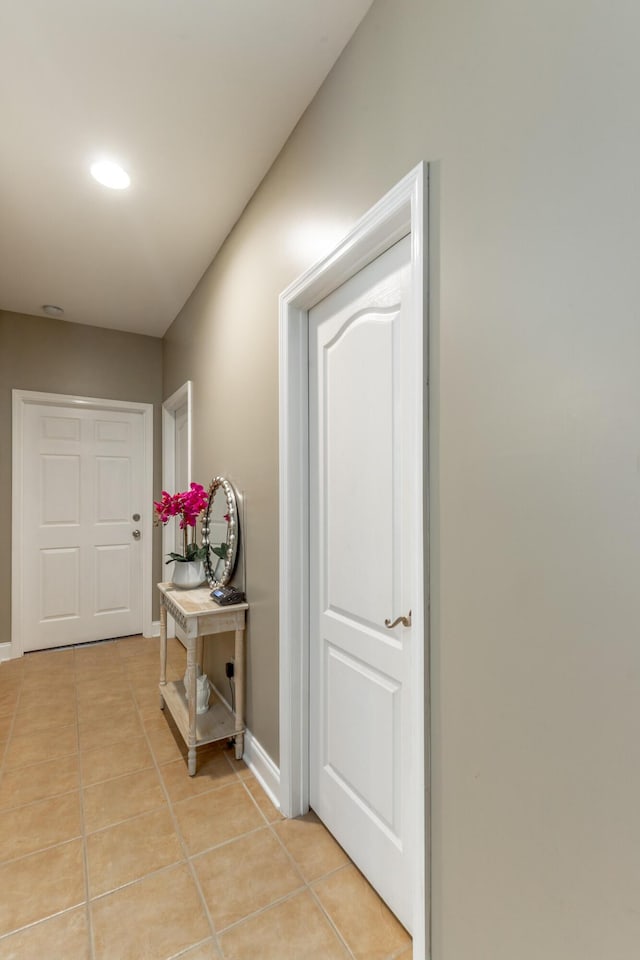 9923 Sims Harris Rd, Ooltewah, TN 37363 - hall with light tile patterned floors and baseboards