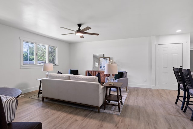 1795 Dowdy Rd, Cleveland, TN 37323 - living area featuring a ceiling fan, baseboards, wood finished floors, and recessed lighting