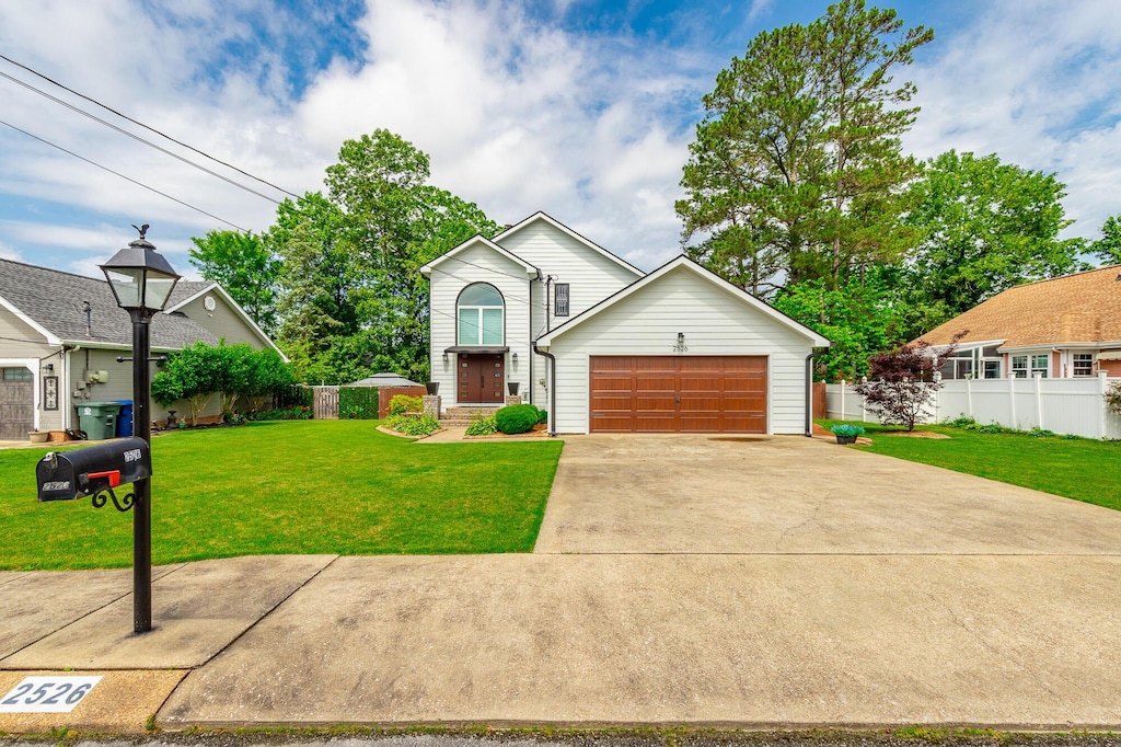 2526 Cedarton Ct, Chattanooga, TN 37421 - traditional home with a garage and concrete driveway