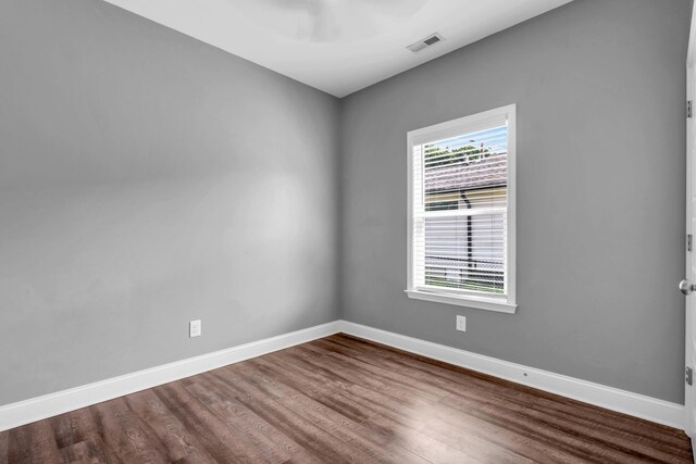 603 Browns Ferry Rd, Chattanooga, TN 37419 - unfurnished room with baseboards and dark wood-style floors