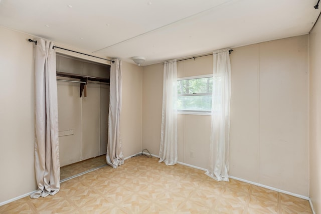 5203 Howardsville Rd, Apison, TN 37302 - unfurnished bedroom featuring a closet