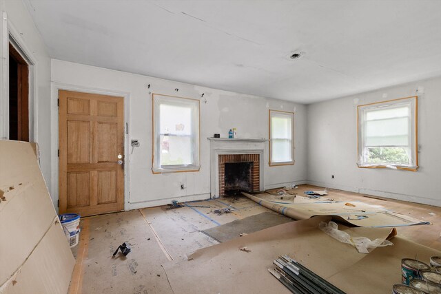 306 Pine Ridge Rd, Chattanooga, TN 37405 - unfurnished living room with a fireplace