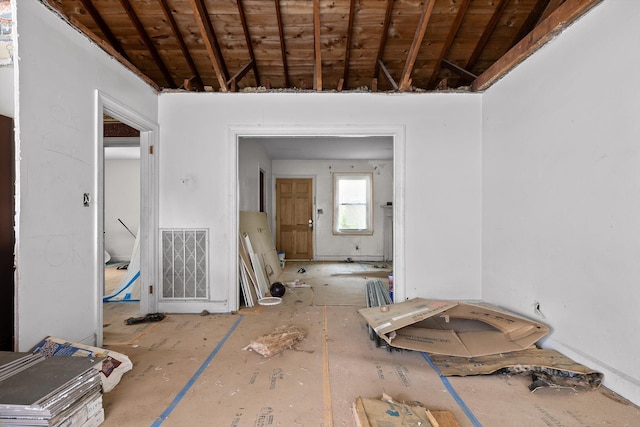 306 Pine Ridge Rd, Chattanooga, TN 37405 - empty room featuring wood ceiling