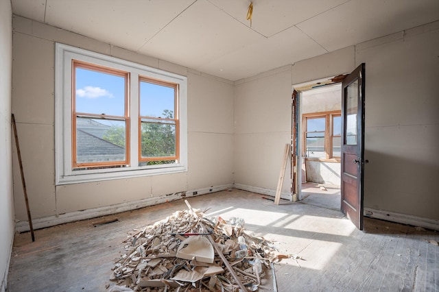 2000 Oak St, Chattanooga, TN 37404 - view of empty room