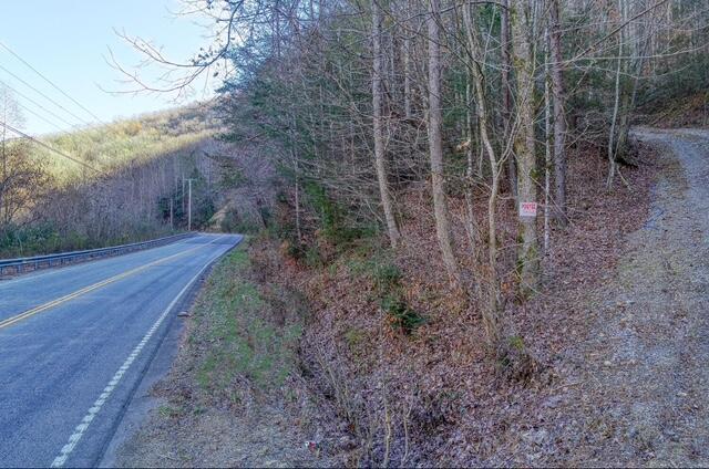 288 Frost Bottom Rd, Oliver Springs, TN 37840