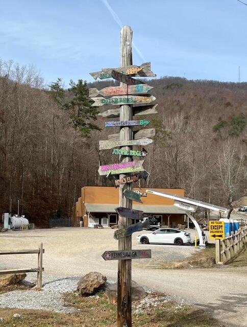 288 Frost Bottom Rd, Oliver Springs, TN 37840