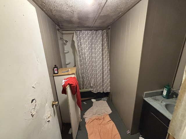 4039 Keith Valley Rd NE, Cohutta, GA 30710 - bathroom featuring vanity and a shower with curtain