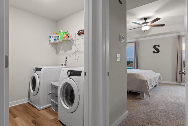 7559 Snow Cone Way, Ooltewah, TN 37363 - laundry room featuring washing machine and clothes dryer, baseboards, and ceiling fan