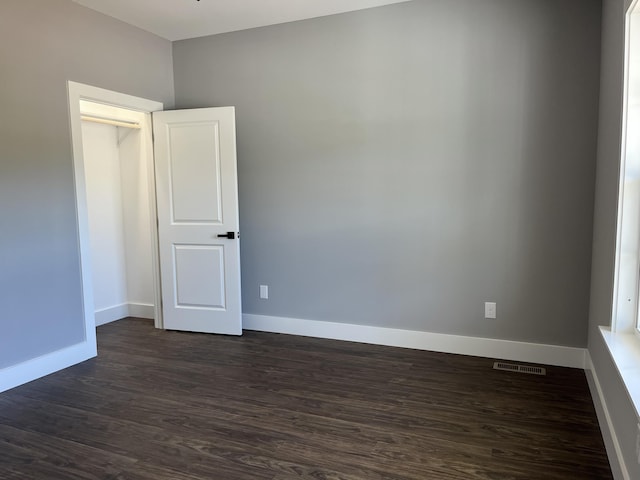 4958 Old State Highway 28, Dunlap, TN 37327 - spare room featuring dark wood-type flooring and baseboards