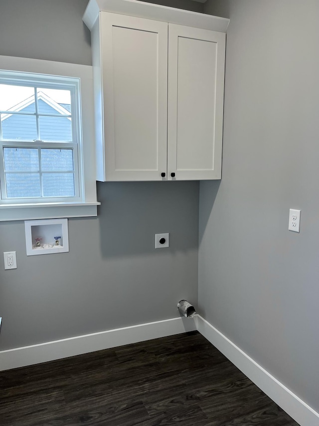 4958 Old State Highway 28, Dunlap, TN 37327 - washroom featuring electric dryer hookup, baseboards, washer hookup, dark wood-style floors, and cabinet space
