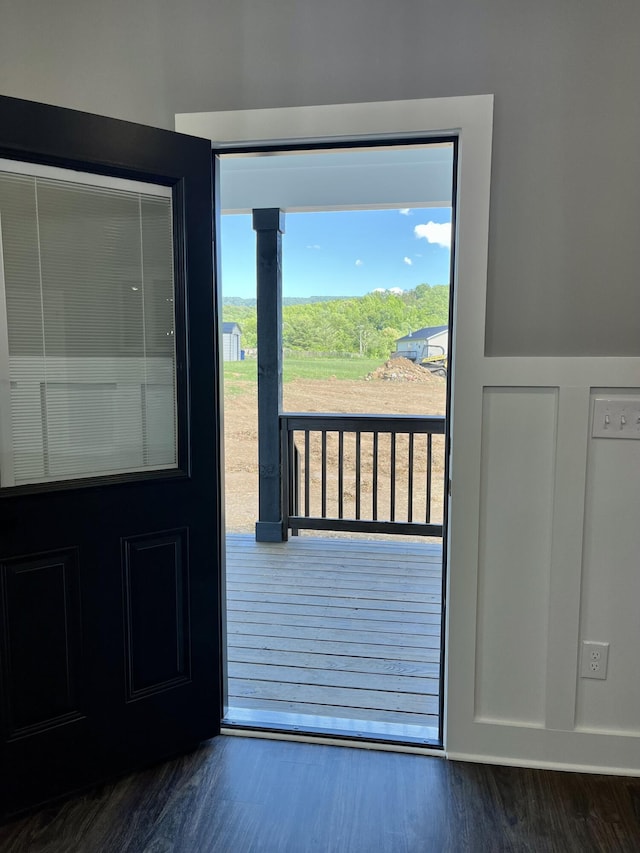 4958 Old State Highway 28, Dunlap, TN 37327 - entryway featuring dark wood-style floors
