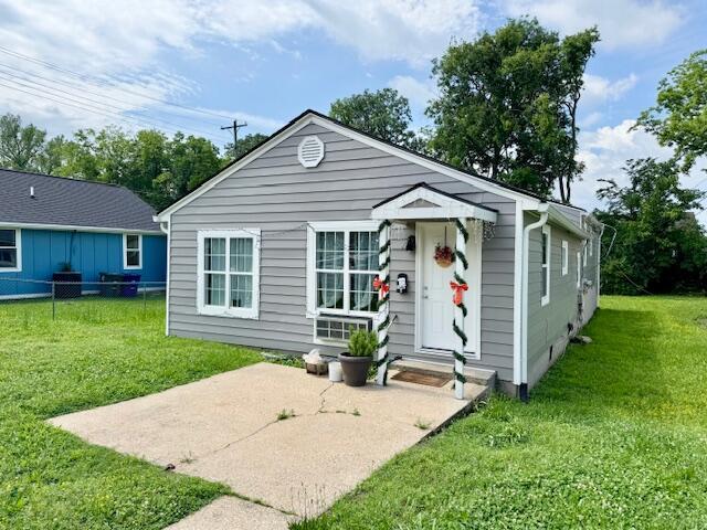 1812 E 13th St, Chattanooga, TN 37404 - view of front of house