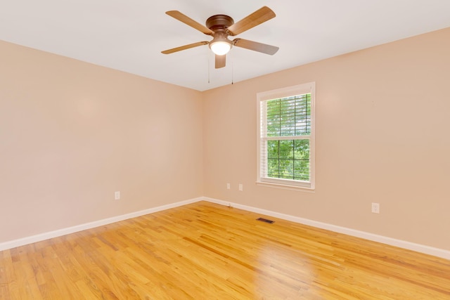 347 Highland Dr, Dunlap, TN 37327 - unfurnished room featuring light wood-style floors, baseboards, and ceiling fan