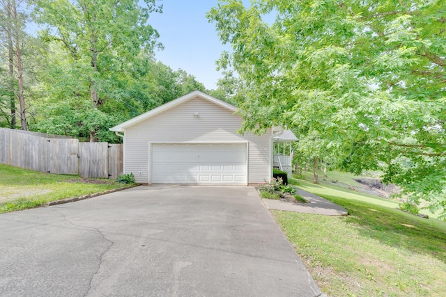 347 Highland Dr, Dunlap, TN 37327 - view of front of property featuring a garage