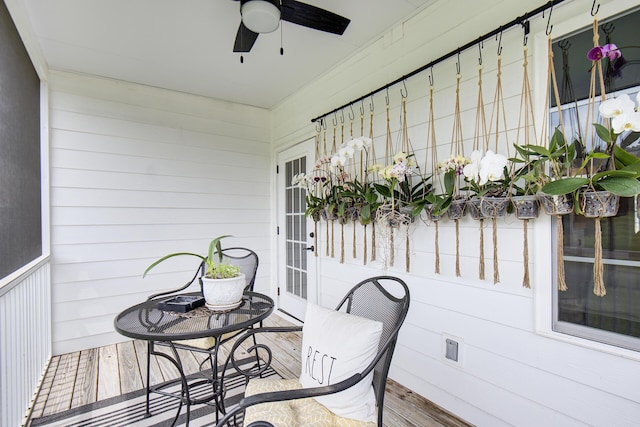 9117 Sir Hudson Ct, Harrison, TN 37341 - sunroom with a ceiling fan
