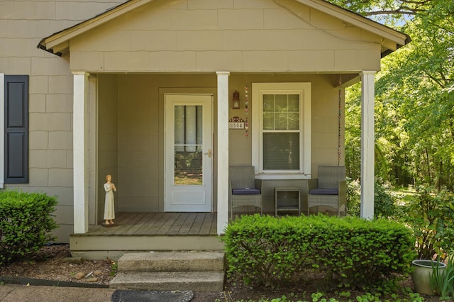 8504 Walnut Rd, Hixson, TN 37343 - entrance to property featuring a porch
