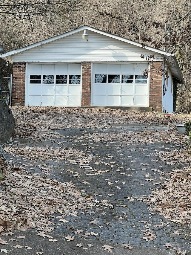 3415 Bennett Rd, Chattanooga, TN 37412 - view of detached garage